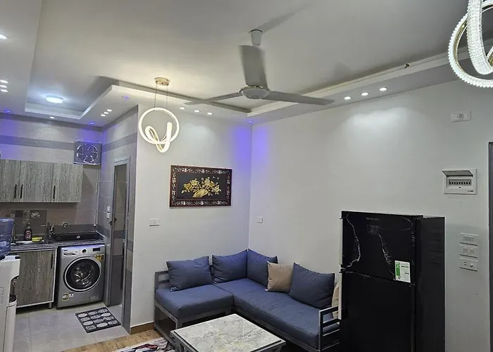 The Palace House Apartment *